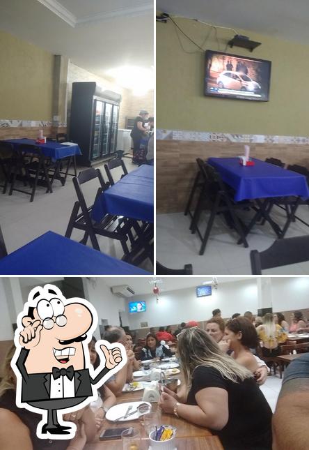 O interior do Grill E Cia Self Service