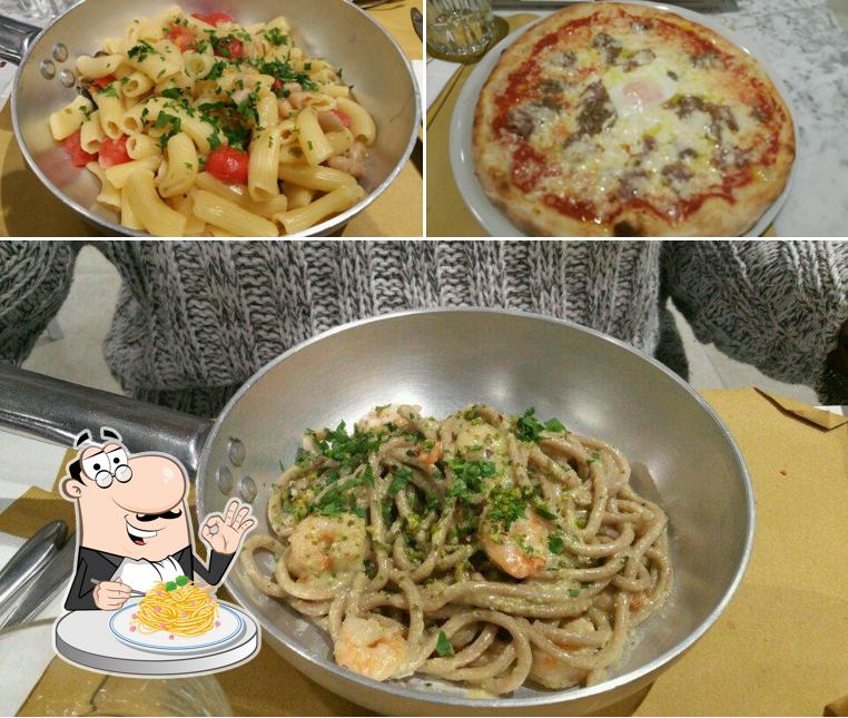 Spaghetti carbonara im Acqua e Farina