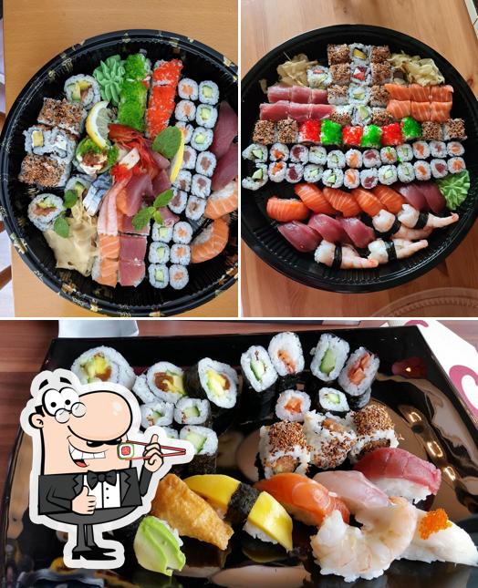 Sushi rolls are offered by ReisStyle