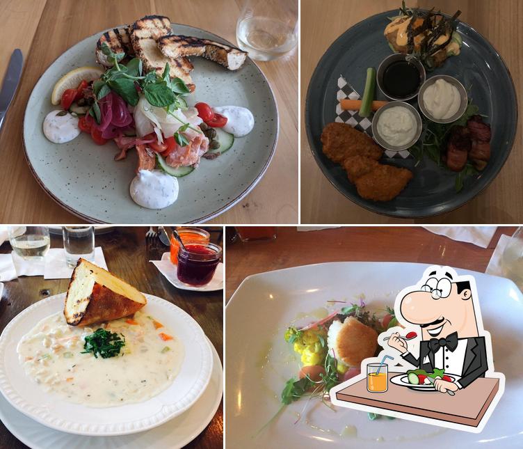 Tide and Vine Oyster House in Niagara Falls Restaurant reviews
