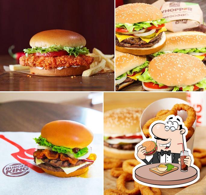 Burger King, 165 Dundee Ave in Elgin Restaurant menu and reviews