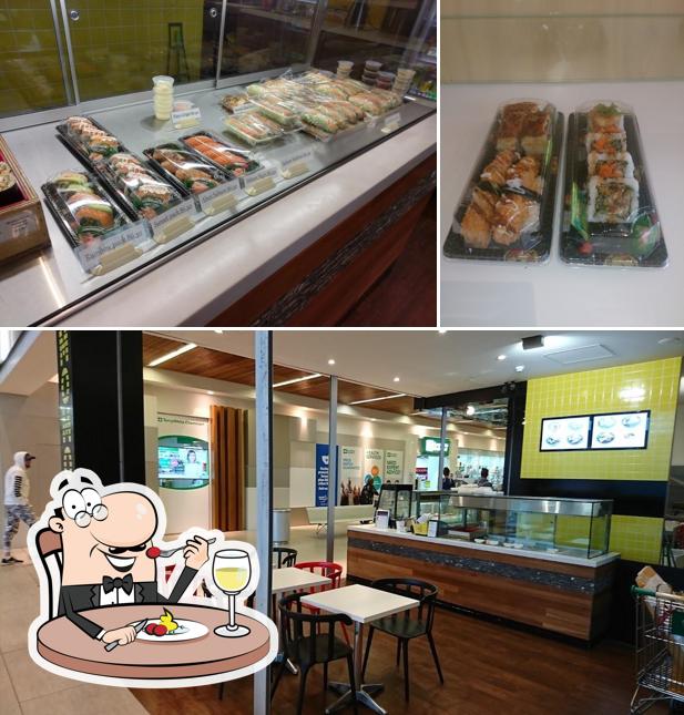 Las fotos de comida y interior en Momo Sushi