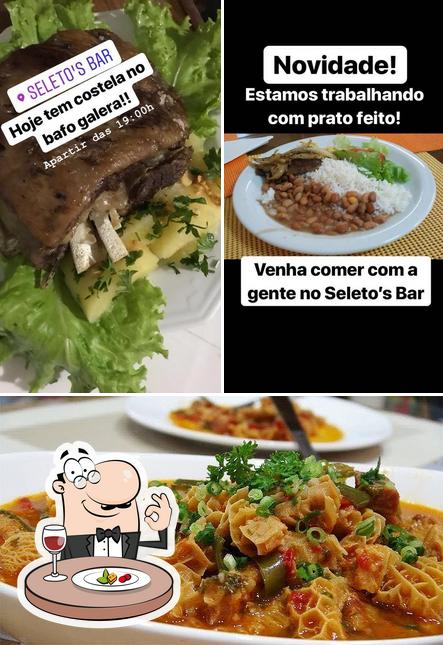 Comida em Seleto's BAR