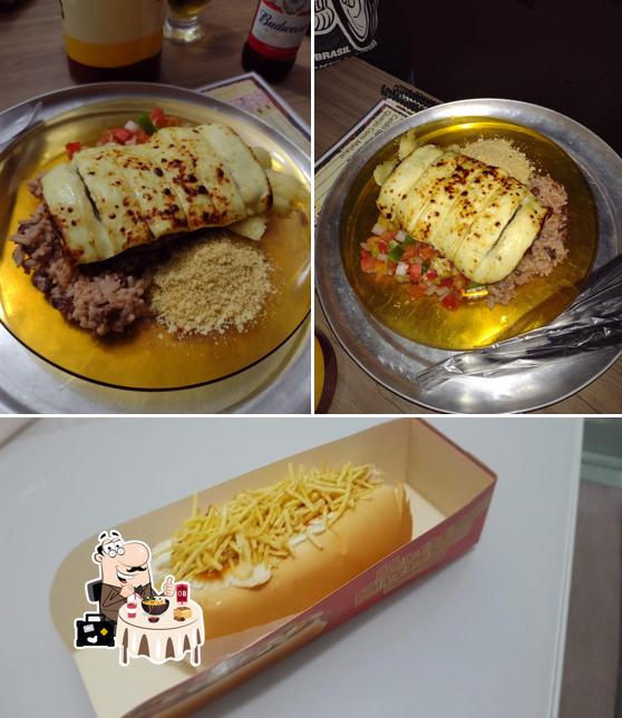 Comida em FATIADO E HOT DOG UNIVERSITÁRIO