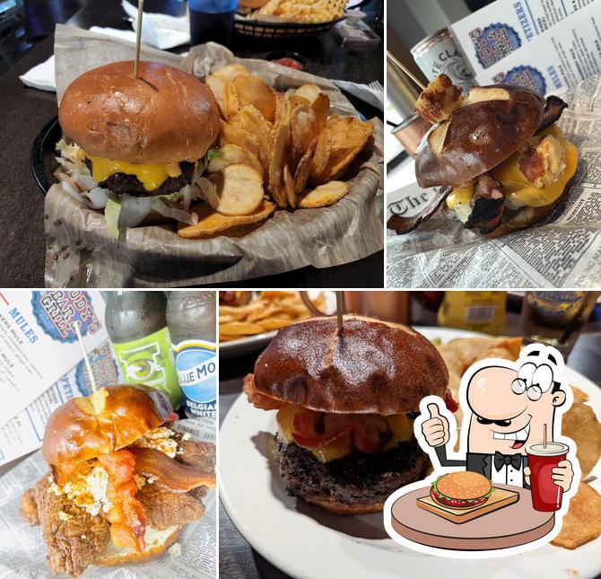 Woody's Bar & Grill in Hartland Restaurant menu and reviews