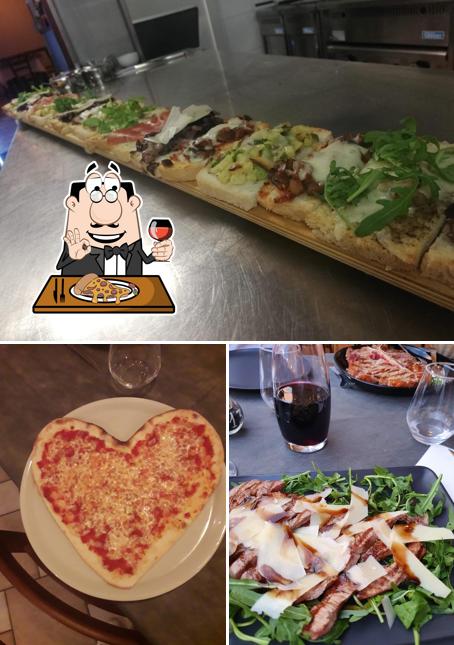 Scegli una pizza a L'Osteria del Torricino