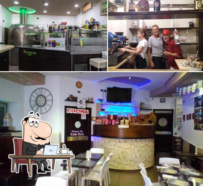 Dai un'occhiata agli interni di Cuba Libre Cafè