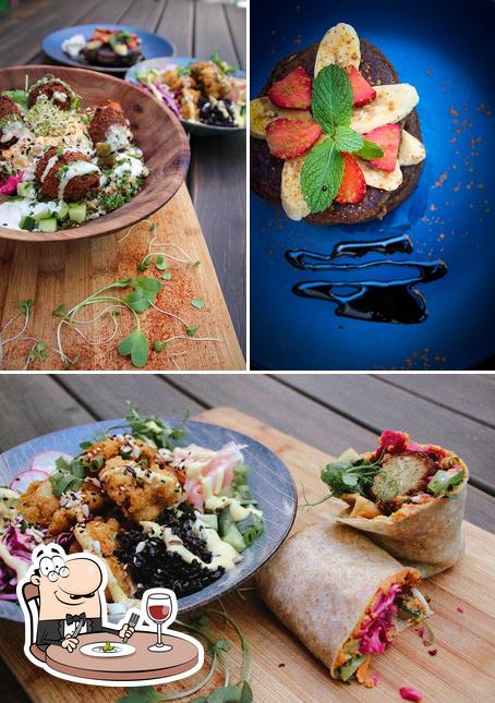 Café NUDE & Wild Eatery