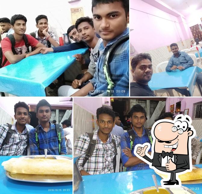Samrat Ice Cream & Snacks Point