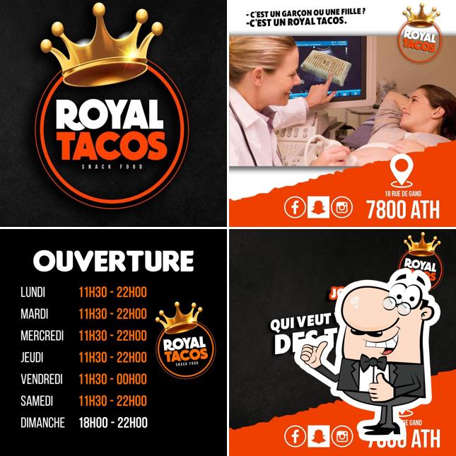 Voir cette photo de Royal Tacos