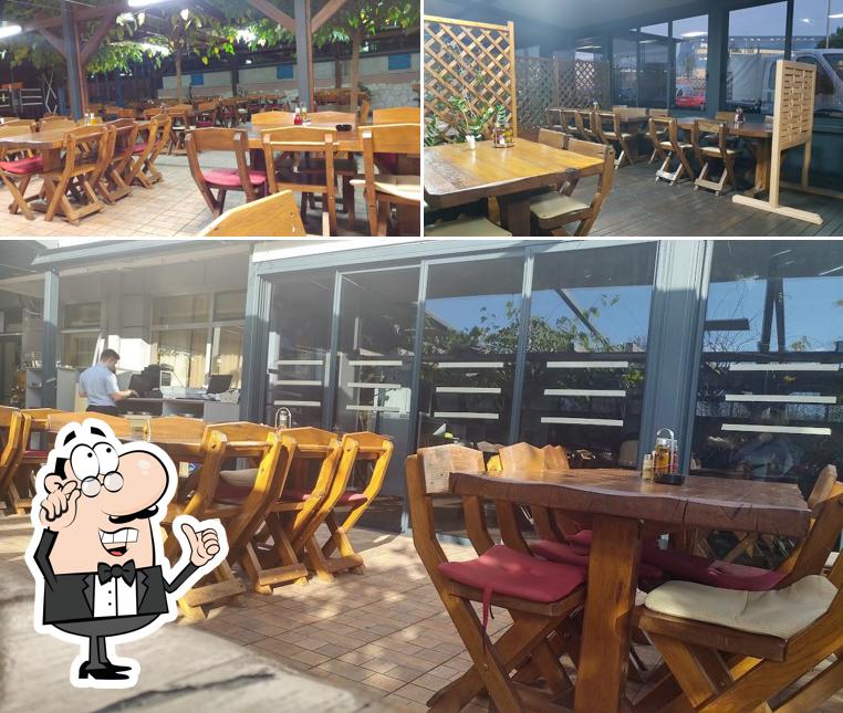 Gli interni di Antin Gušt Restaurant