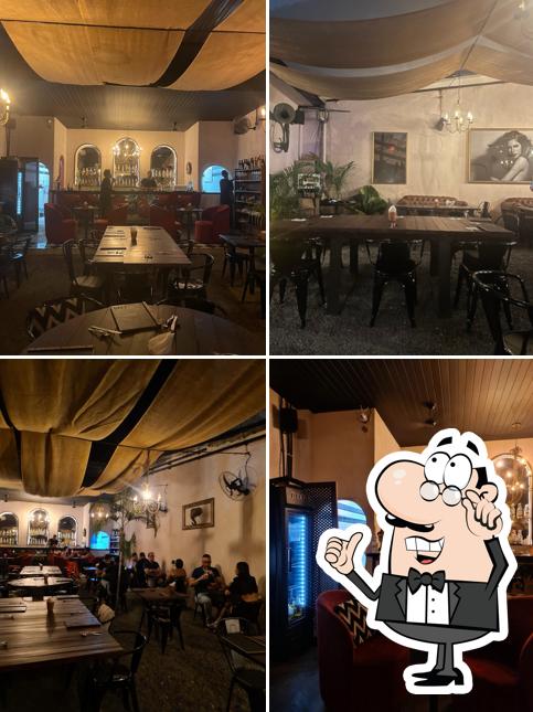 Veja imagens do interior do CÖA Restaurante Bar