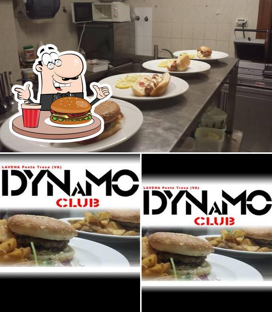 Prova un hamburger a Dynamo Club