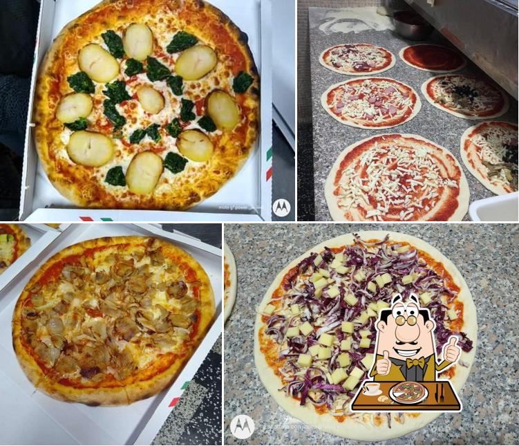Ordina una pizza a Pizza Pazza