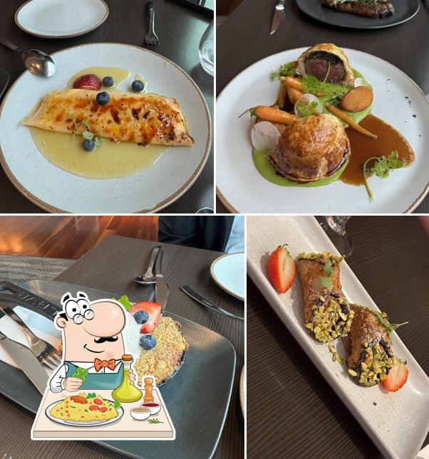 Apron Bar & Restaurant , Pullman Brisbane Airport in Nudgee