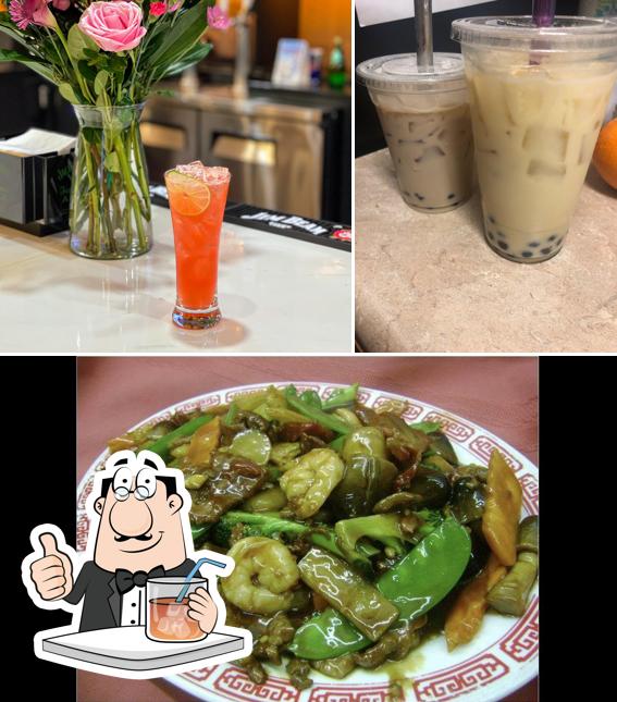 This is the picture displaying drink and food at New Ming Wah Restaurant