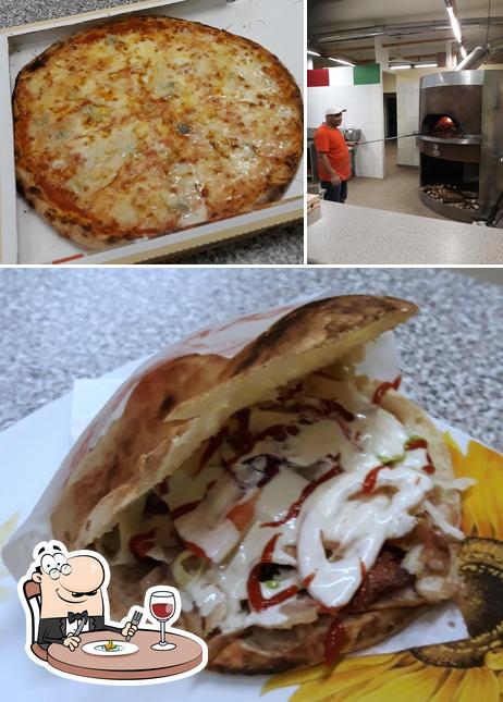 La immagine di cibo e interni da Pizzeria Kebab Somaglia