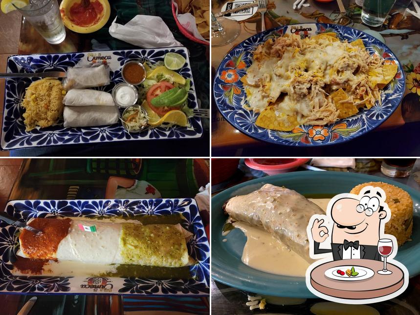 Food at El Olmeca Mexican Restaurant