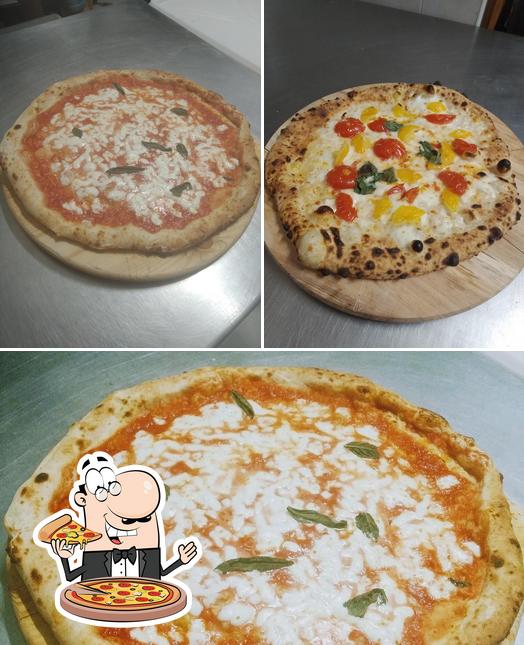 Scegli una pizza a Napul'è street food