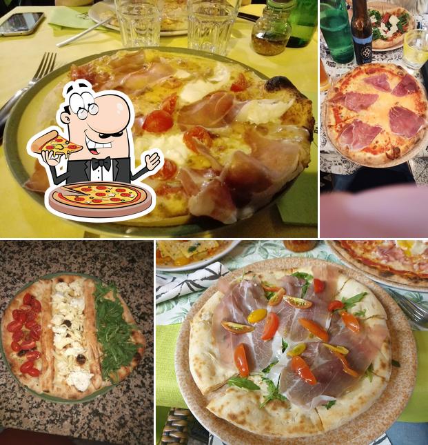 Pick pizza at Ristorante Pizzeria Belvedere