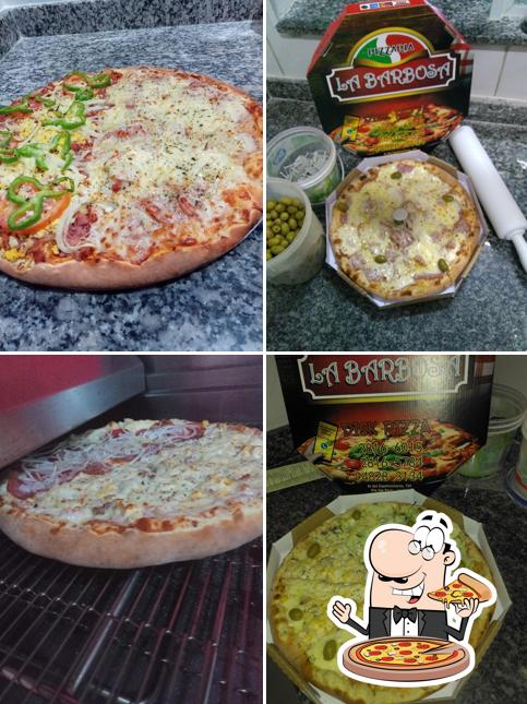 Escolha pizza no Pizzaria Boqueirão