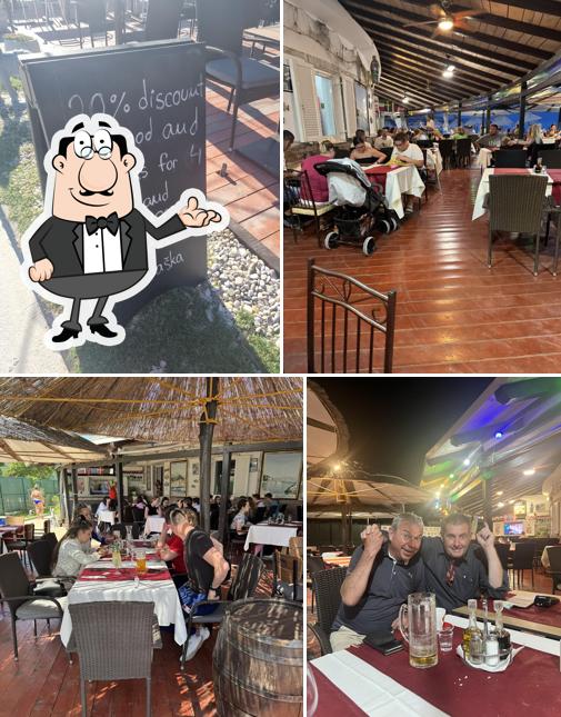 Dai un'occhiata agli interni di Restoran Amadeus