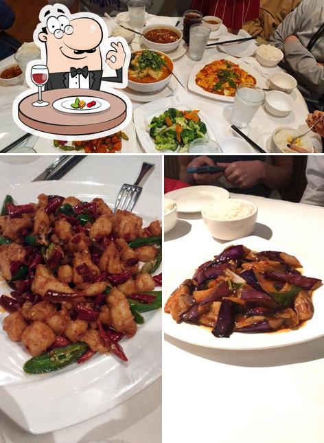 Food at Happy China