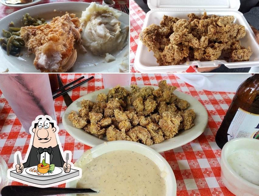 Stroud's Oak Ridge Manor, Kansas City - Restaurant menu, prices and reviews