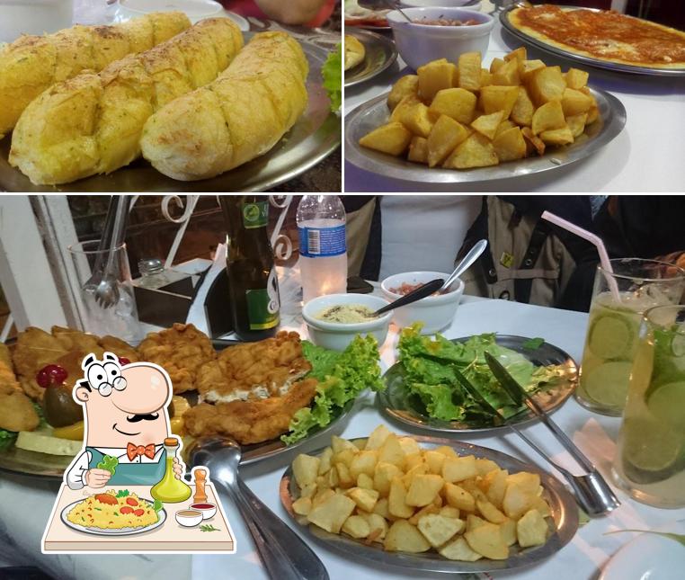 Platos en Restaurante, Choperia e Pizzaria Fênix
