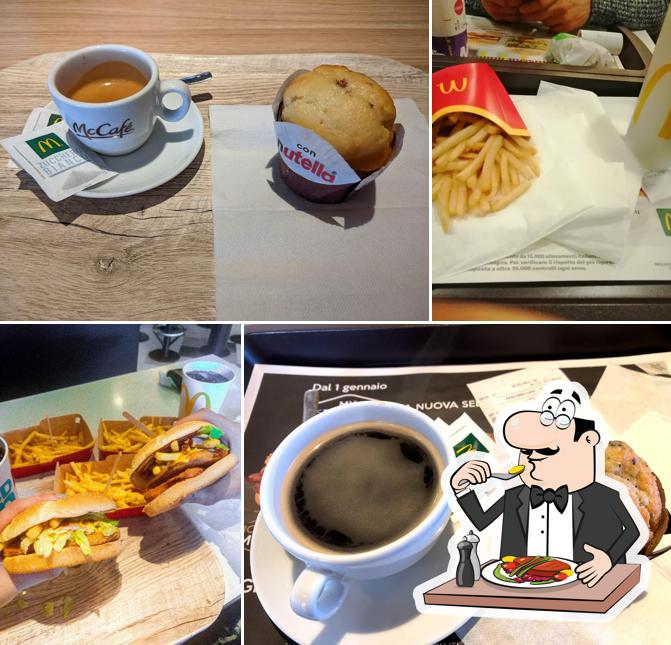 Cibo al McDonald's Fossano Drive