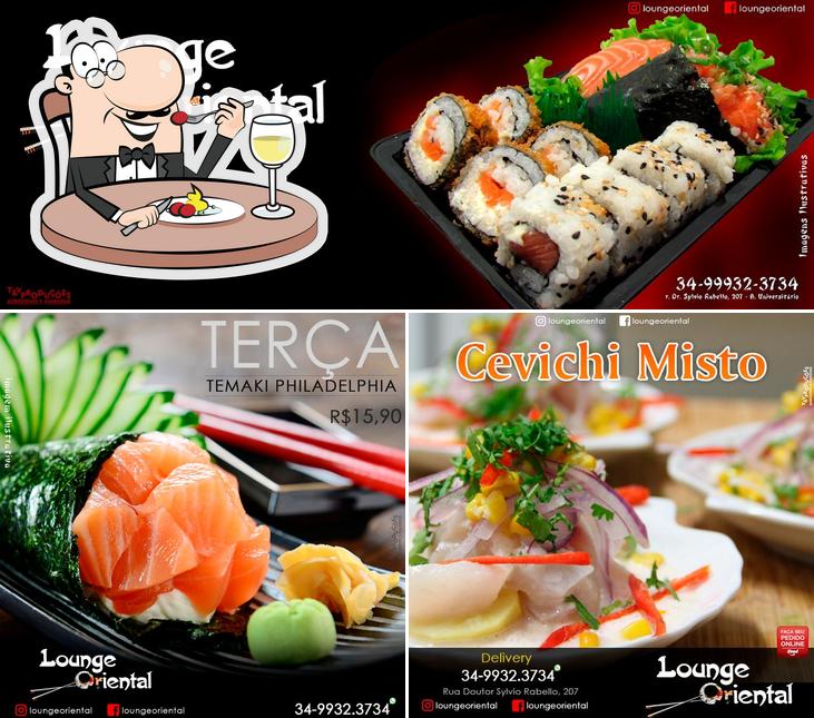 Comida em Lounge Oriental