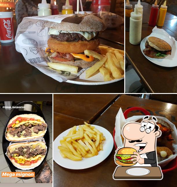 Delicie-se com um hambúrguer no Mega Burguer Hamburgueria