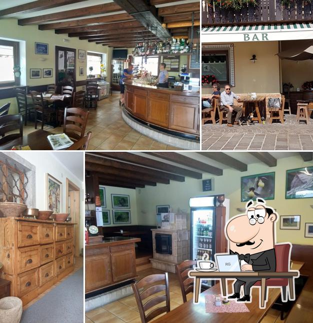 Dai un'occhiata agli interni di Bar Antico Caffè Gussetti