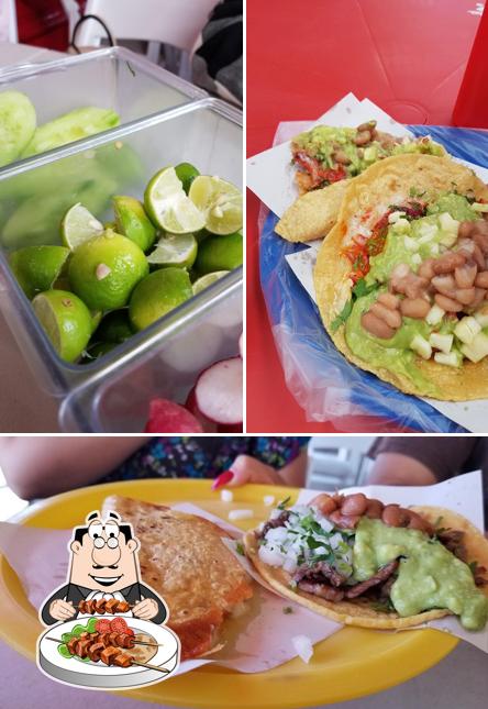 Еда в "Taquería La México"