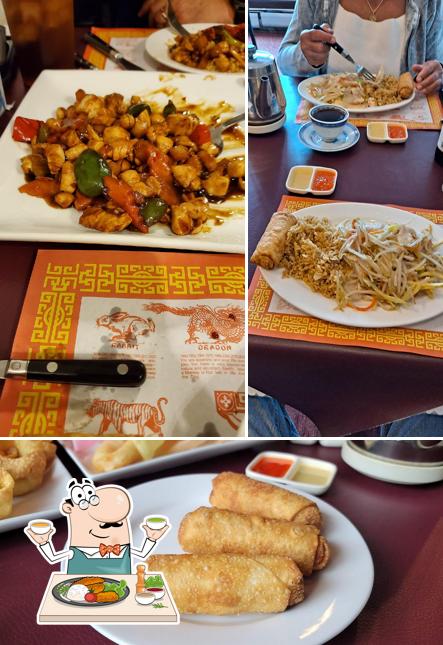 Еда в "Yangtze Chinese Restaurant"