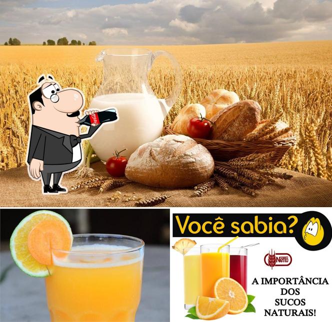 Confira a ilustração apresentando bebida e comida no Padaria Netto