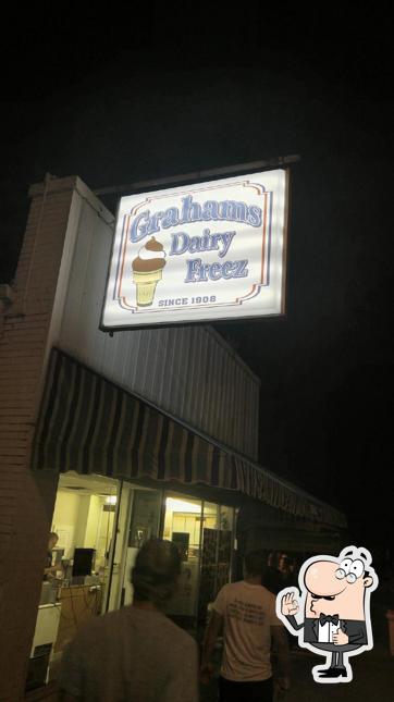 Graham's Dairy Freez in Ottumwa Restaurant menu and reviews