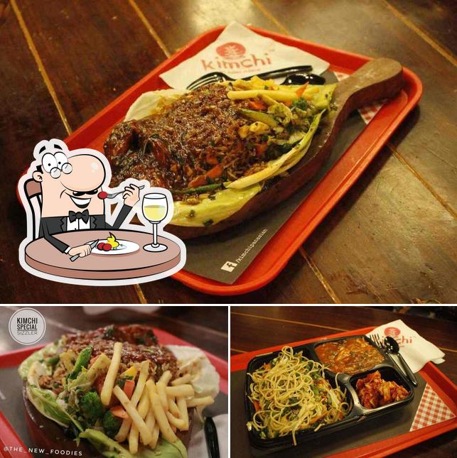 Meals at Kimchi
