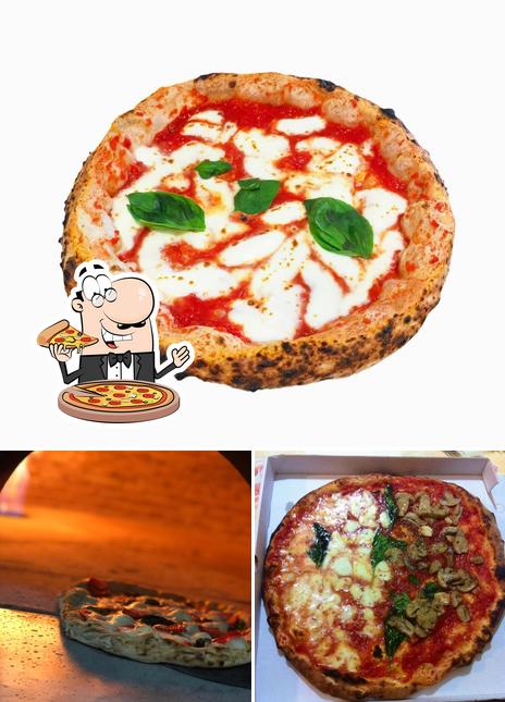 Ordina tra le svariate varianti di pizza