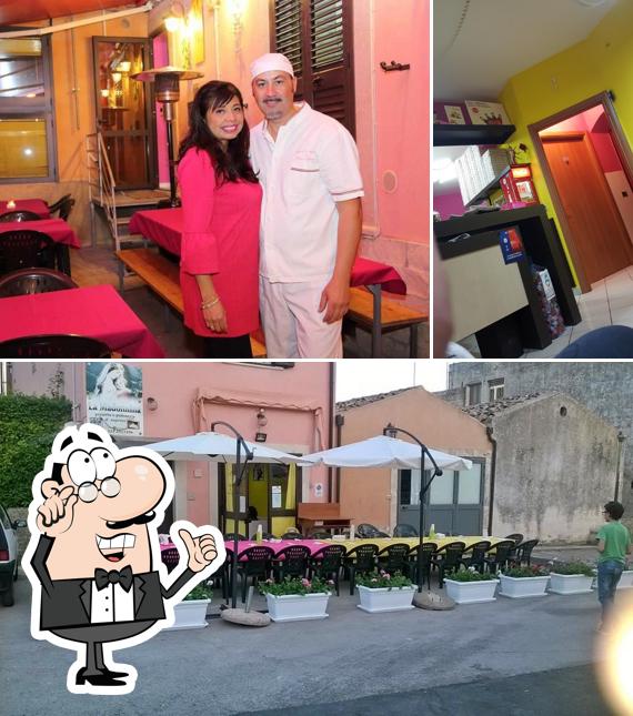 Gli interni di Pizzeria La Madonnina