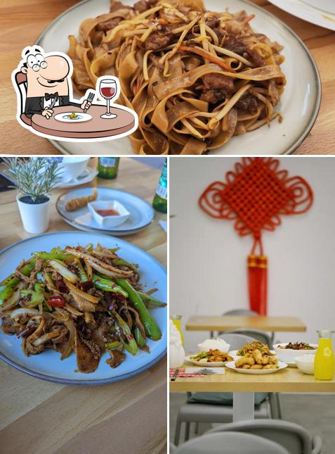 Еда в "Heimway chinesisches Restaurant 当归中餐厅"