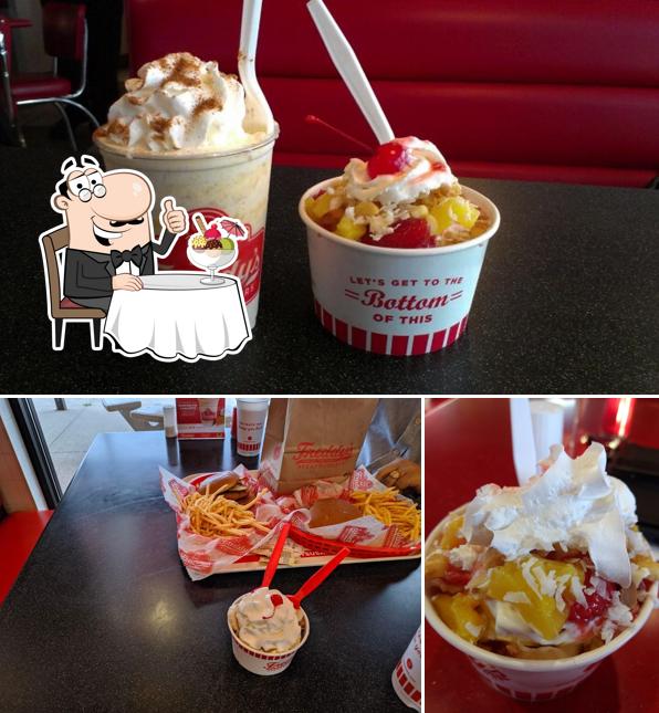 Freddy's Frozen Custard & Steakburgers, 3465 N 168th Ct 2243 in Omaha