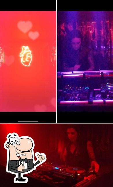 See the image of Club Jerome