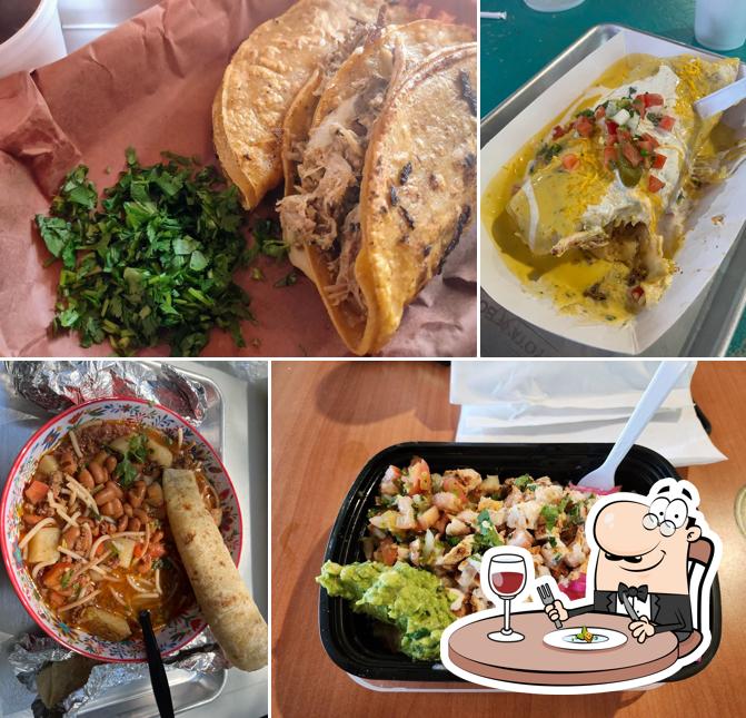 Compadres Hill Country Cocina LLC in Boerne Restaurant menu and reviews