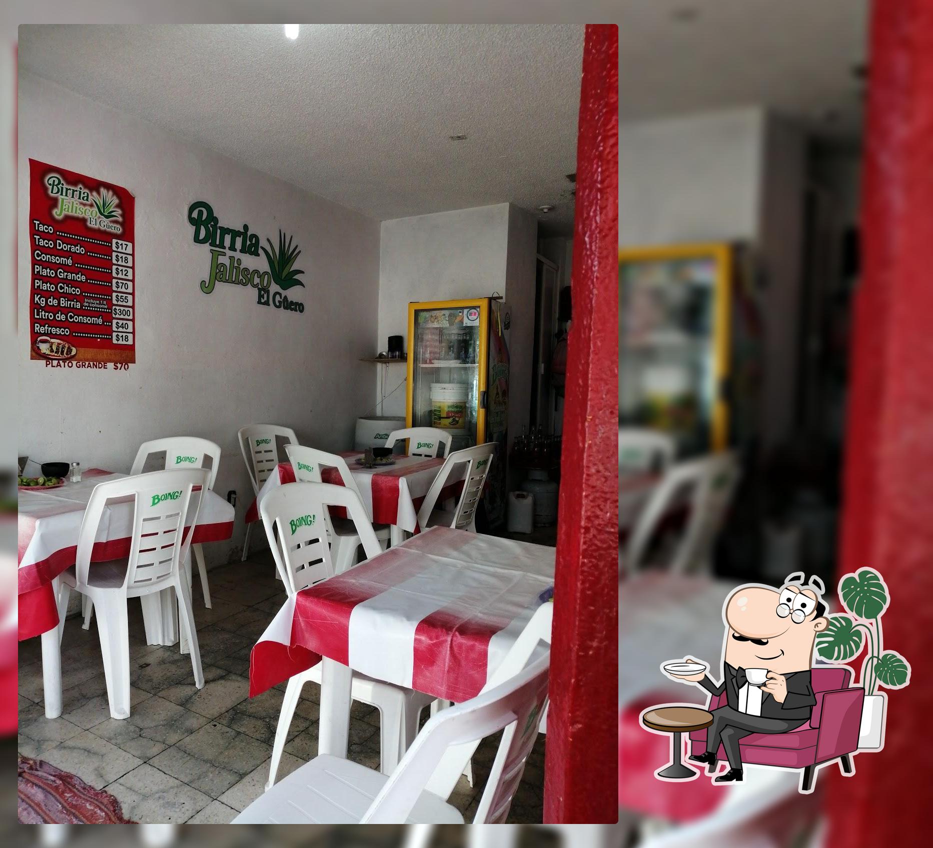 Restaurante Birria jalisco el guero, Fuentes del Valle Opiniones del