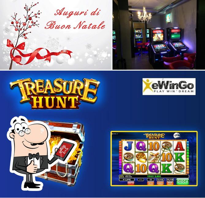 Vedi la foto di Ewingo 777 Cavallino sala Slot Vlt
