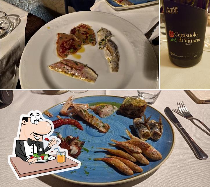 La cibo e alcol del ristorante