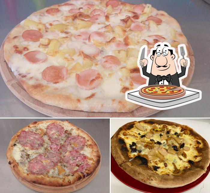 A Pizzeria da Mario8, puoi prenderti una bella pizza