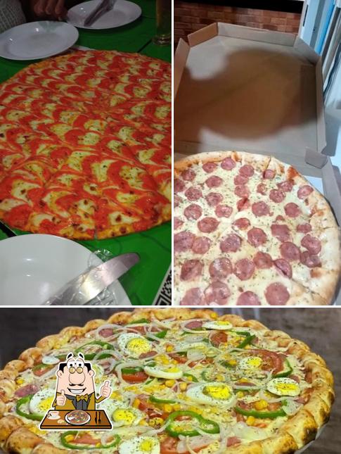 Experimente pizza no Pizzaria La Favoritta Nova Iguaçu