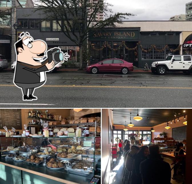Savary Island Pie Company in West Vancouver Restaurant menu and reviews